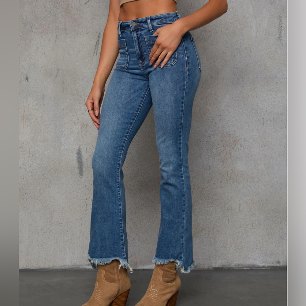 Happi Hidden high rise flare jeans size 29 NWT